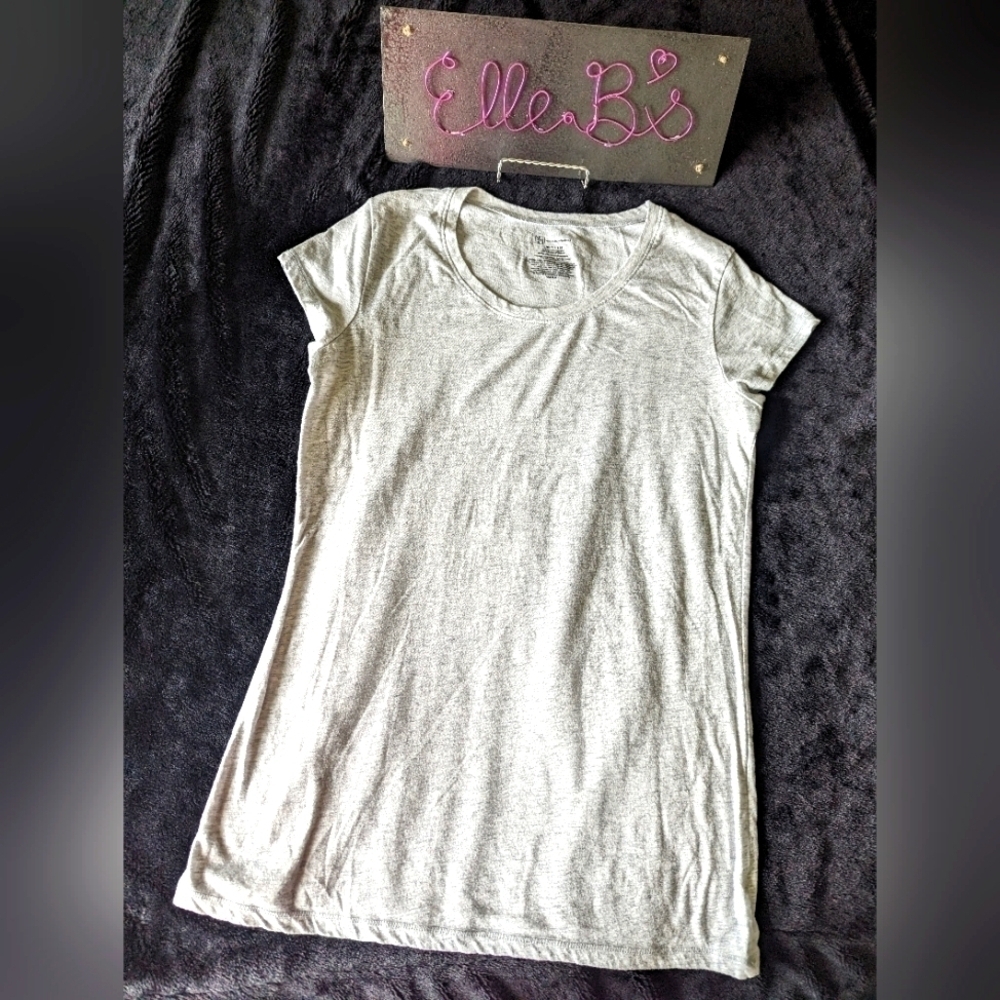 EUC Gray NOBO Crew Neck Tee L